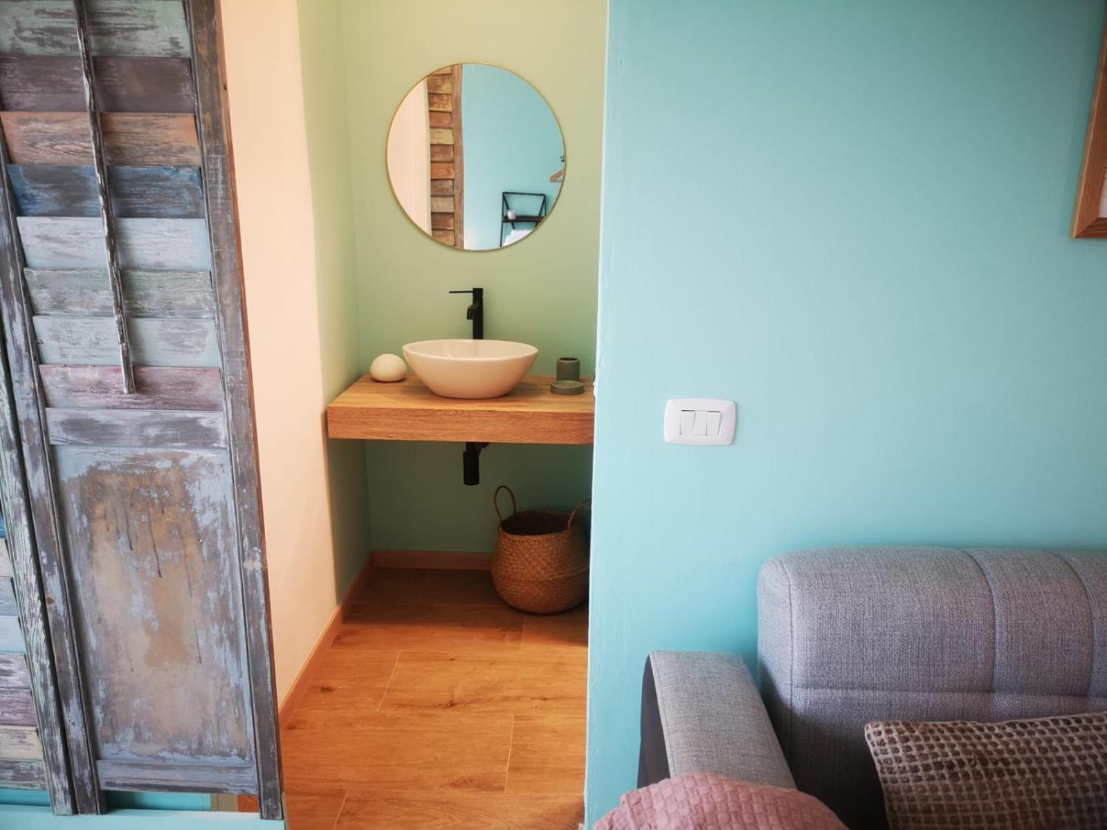 Ferienwohnung Savona In Flip Flops Exterior foto